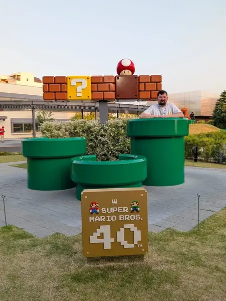 Alec super mario bros 40th statue