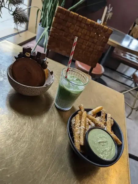 Cafe food