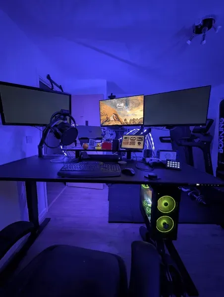 My triple-monitor gaming desk