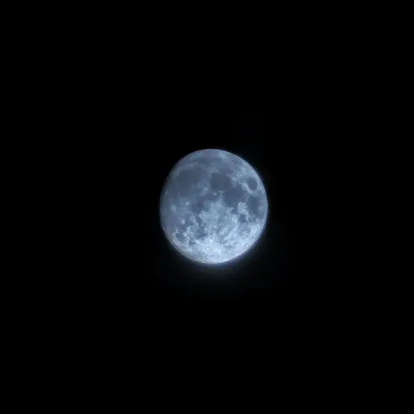 Full moon astrophotography